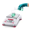 OHAUS Adventurer Precision (8)
