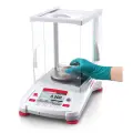OHAUS Adventurer Precision (7)